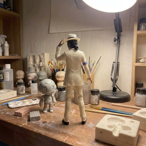 Michael Jackson Smooth Criminal Hand-Crafted Vinyl Figure